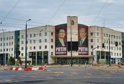 Gronkiewicz-Waltz jak Putin? Kontrowersyjny plakat na bemowskim urzędzie