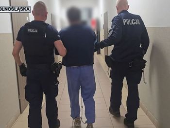 Lubań: Pijany ranił nożem w brzuch ciężarną kobietę