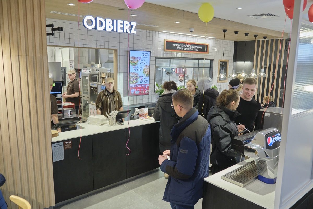 Wnętrze KFC Bohaterów Września Lublin