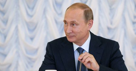 Gospodarka Rosji uniknęła głębokiego kryzysu - Putin chwali się osiągnięciami