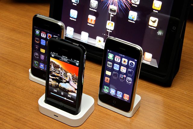 Apple szykuje miniaturowego iPhone'a?