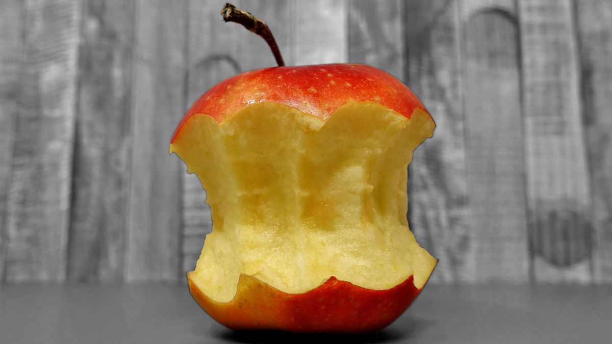 Sprzedaż nowych iPhone'ów poniżej oczekiwań? Apple wytacza ciężkie działa, by ją dopompować 1