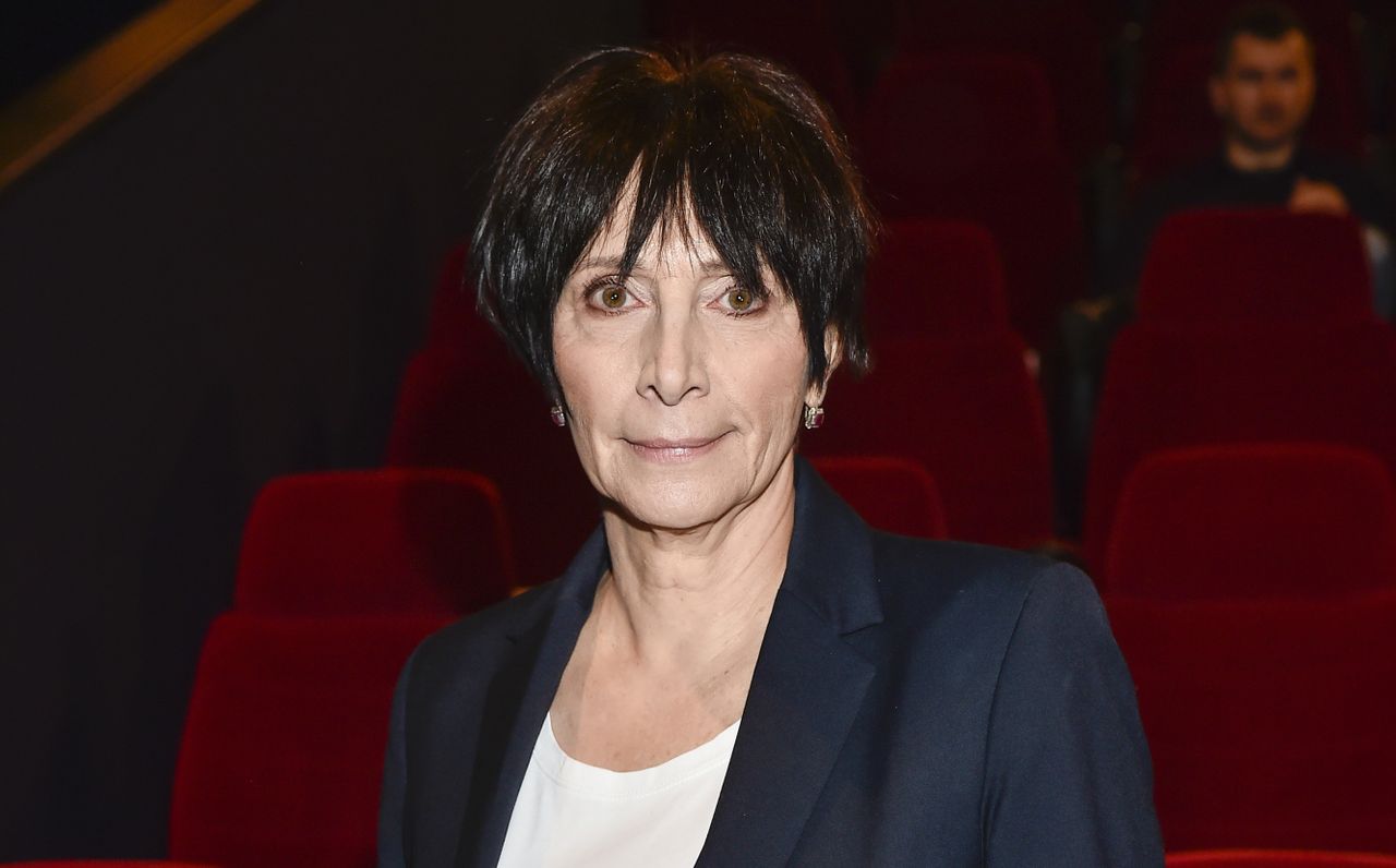 Założyła "czerwoną teczkę". Ujawnia, co w niej ma