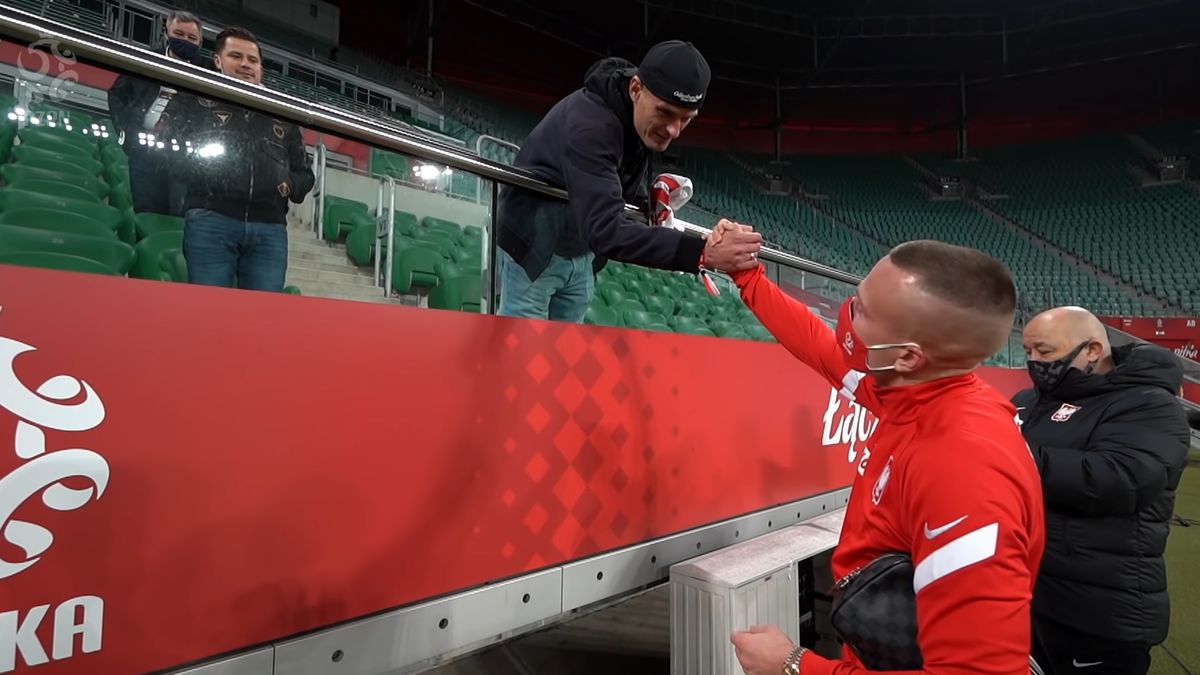 YouTube / Łączy Nas Piłka / Tomasz Komenda z zaproszeniem na zgrupowanie reprezentacji