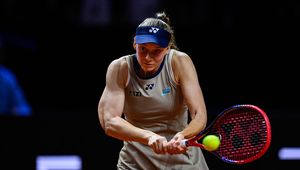 Jelena Rybakina wróciła do gry. Dwa sety i było po meczu