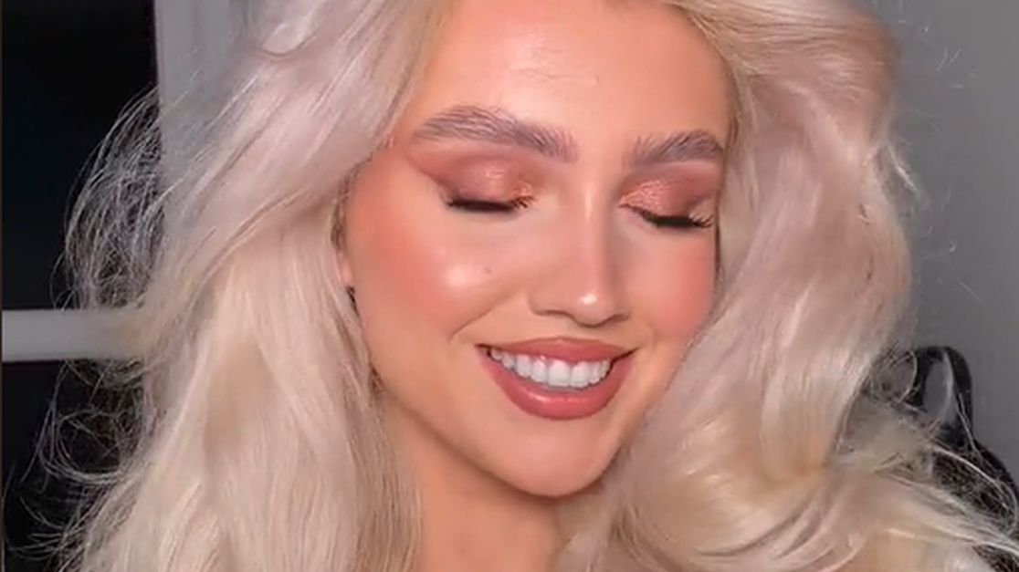 Internauci zarzucają Elizabeth oszustwo