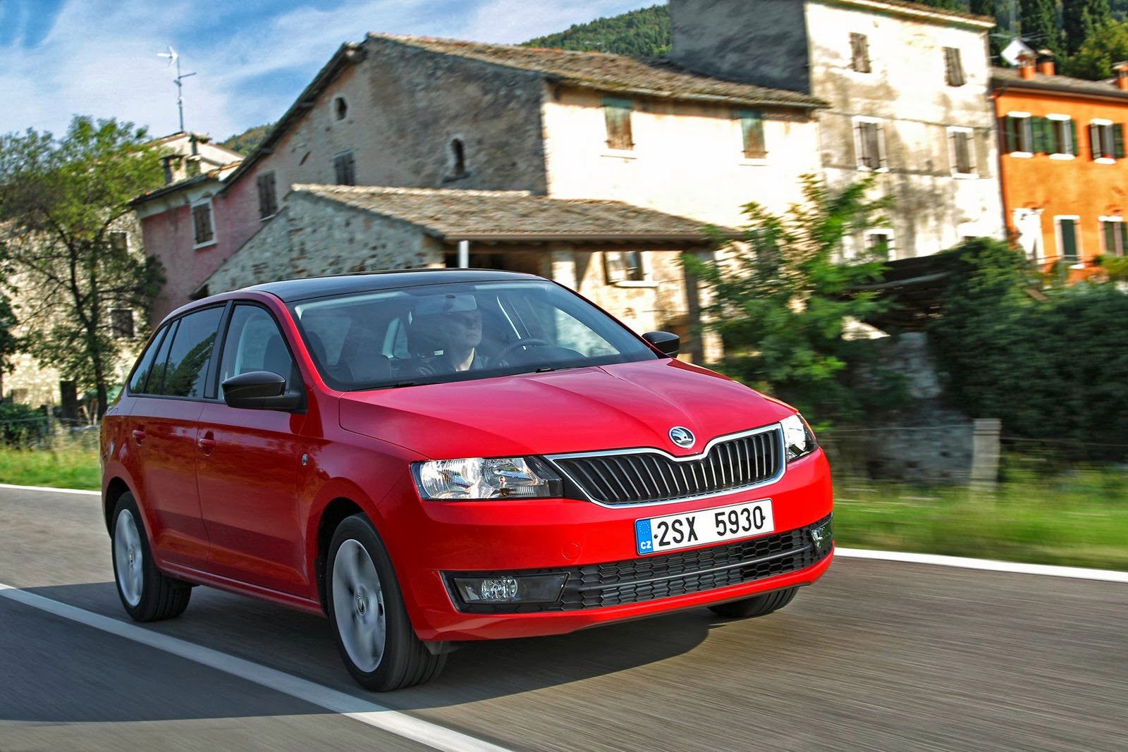 Škoda Rapid Spaceback - obszerna galeria od producenta 32