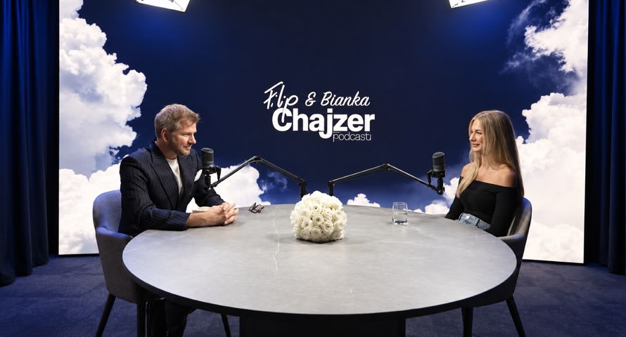 Podcast Chajzerów niesie się po sieci. Jaki cel mogła mieć rozmowa o ich ślubie?