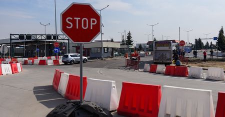 Ukraina - zamknięcie granic. Do kiedy będzie obowiązywać?