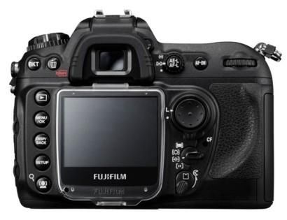 Lustrzanka Fujifilm Finepix S5 Pro, absolutnie dla profesjonalistów 2