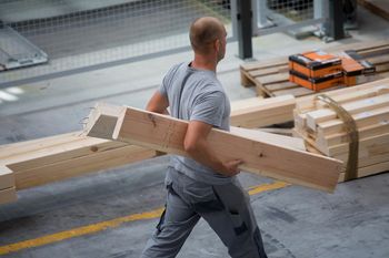 Tysiące skarg do Inspekcji Pracy. Pracodawcom grozi 60 tys. zł kary