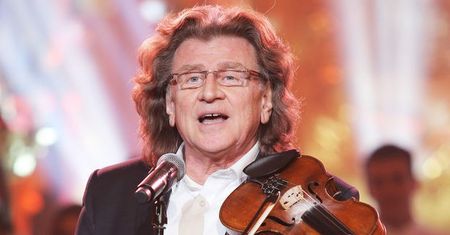 Wodecki: "Ludzie krzyczą, żeby Maję dawać"