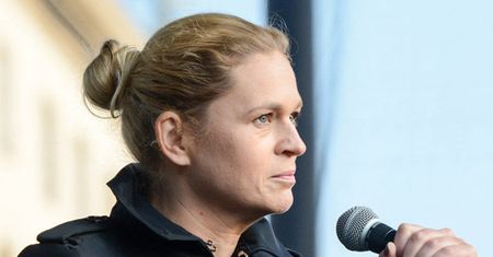 Barbara Nowacka: "Polki o poglądach prawicowych częściej dokonują aborcji"