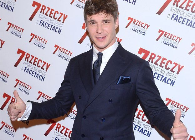 Mikołaj Roznerski: "Próbowałem stałości, ale nie wyszło. Próbowałem też niestałości, ale ona gubi"