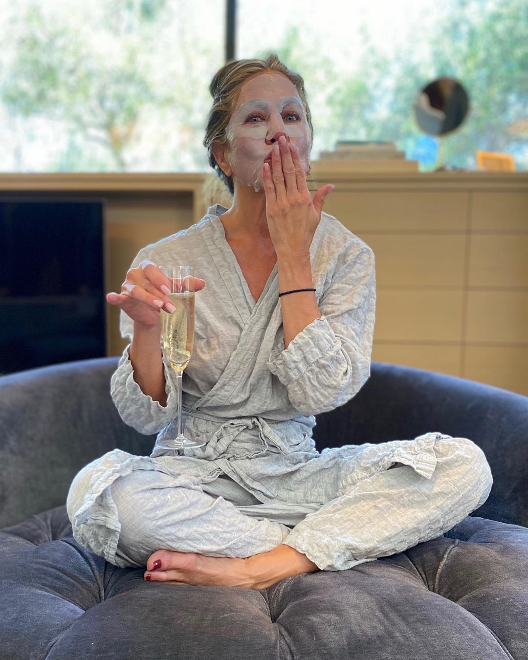 Jennifer Aniston - Emmy 2020