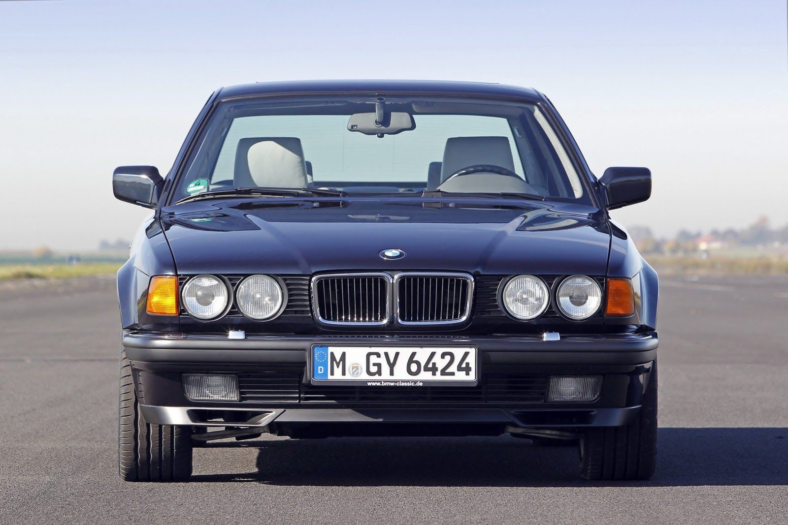 BMW Serii 7 V12