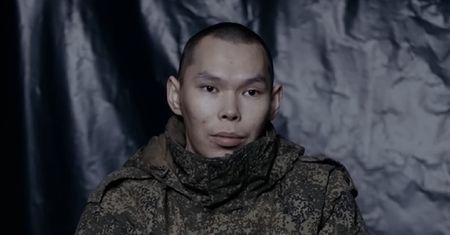 Populacja liczy 2 tysiące osób. "Traktowani jak mięso armatnie"
