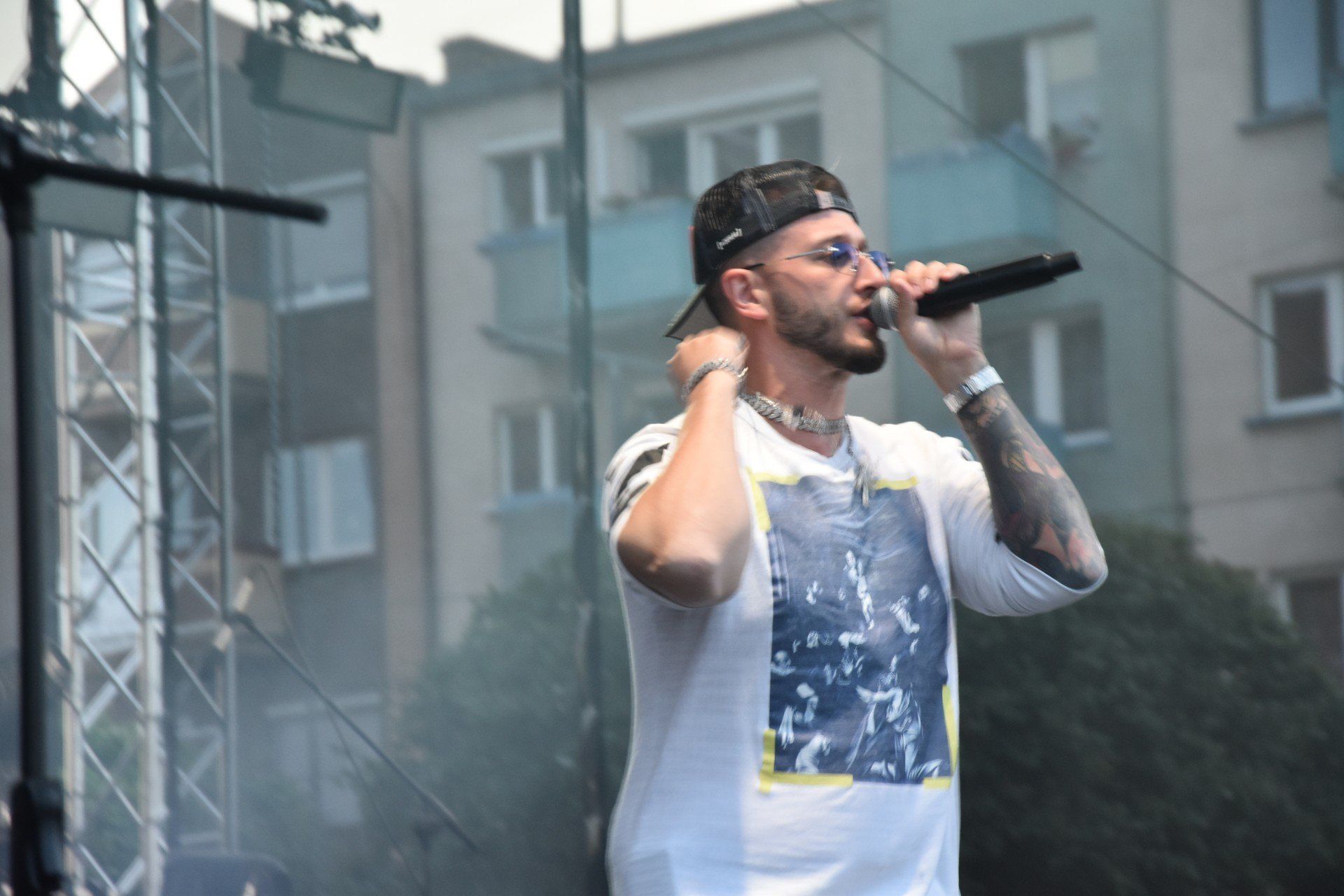 Łobuzy to istniejący od dekady zespół disco polo.