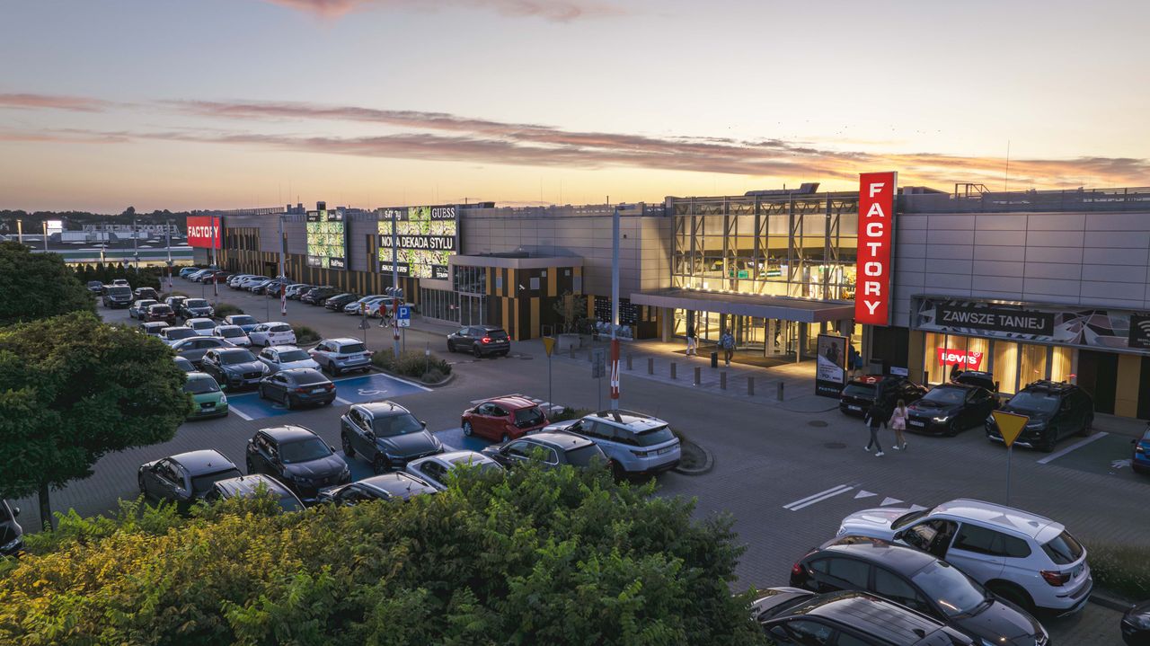 Jungle Night powraca do FACTORY. Tylko 7 godzin zakupów z 50% rabatami