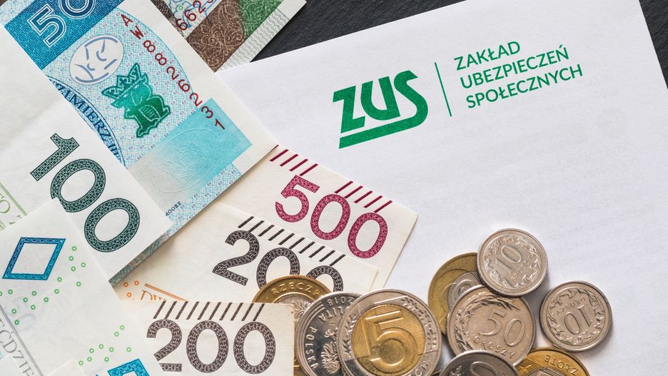 Koronawirus w Polsce. Zwolnienie ze składek ZUS i postojowe w ramach tzw. tarczy antykryzysowej