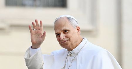 Papież zwołuje nadzwyczajne spotkanie. Narada wszystkich kardynałów