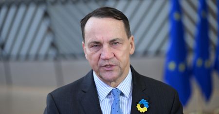 Sikorski ostro po przemówieniu Nawrockiego. "Bezczelne i głupie"