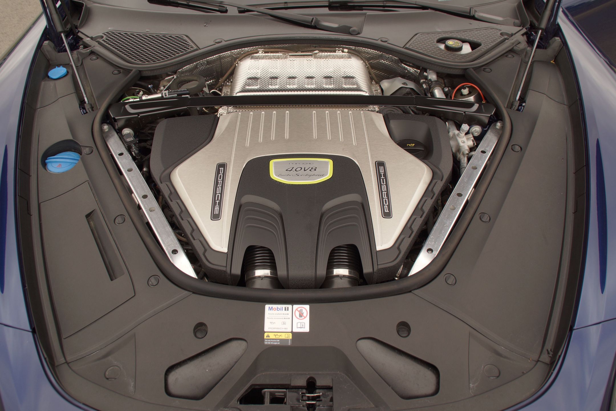 Porsche Panamera Turbo S e-hybrid