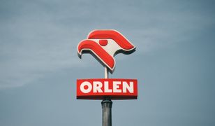 Pomyliła hamulec z gazem. Ewakuowali całą stację