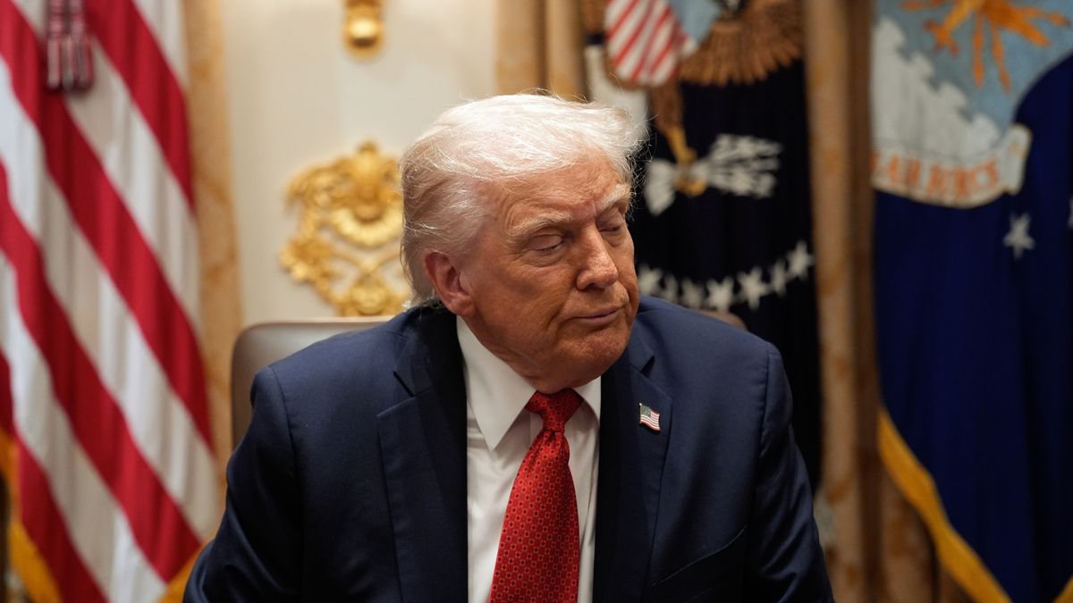 US President Trump welcomes Australian PM Albanese to White Houseepa12468173 US President Donald Trump during a meeting with Australian Prime Minister Anthony Albanese in the Cabinet Room at the White House in Washington, DC, USA, 20 October 2025.  EPA/YURI GRIPAS / POOL Dostawca: PAP/EPA.YURI GRIPAS / POOLmeeting, white house, politics, diplomacy, relations, usa, australia