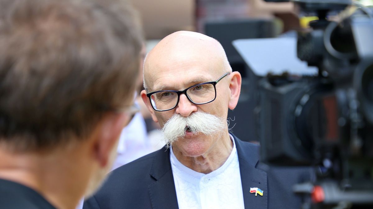 Na zdjęciu prezes Arche Władysław Grochowski