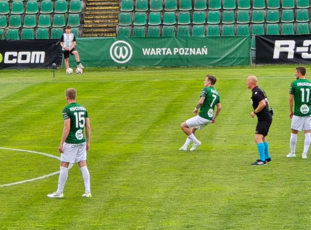 Zmiany w kadrze Warty Poznań. Czterech zasłużonych piłkarzy opuszcza klub