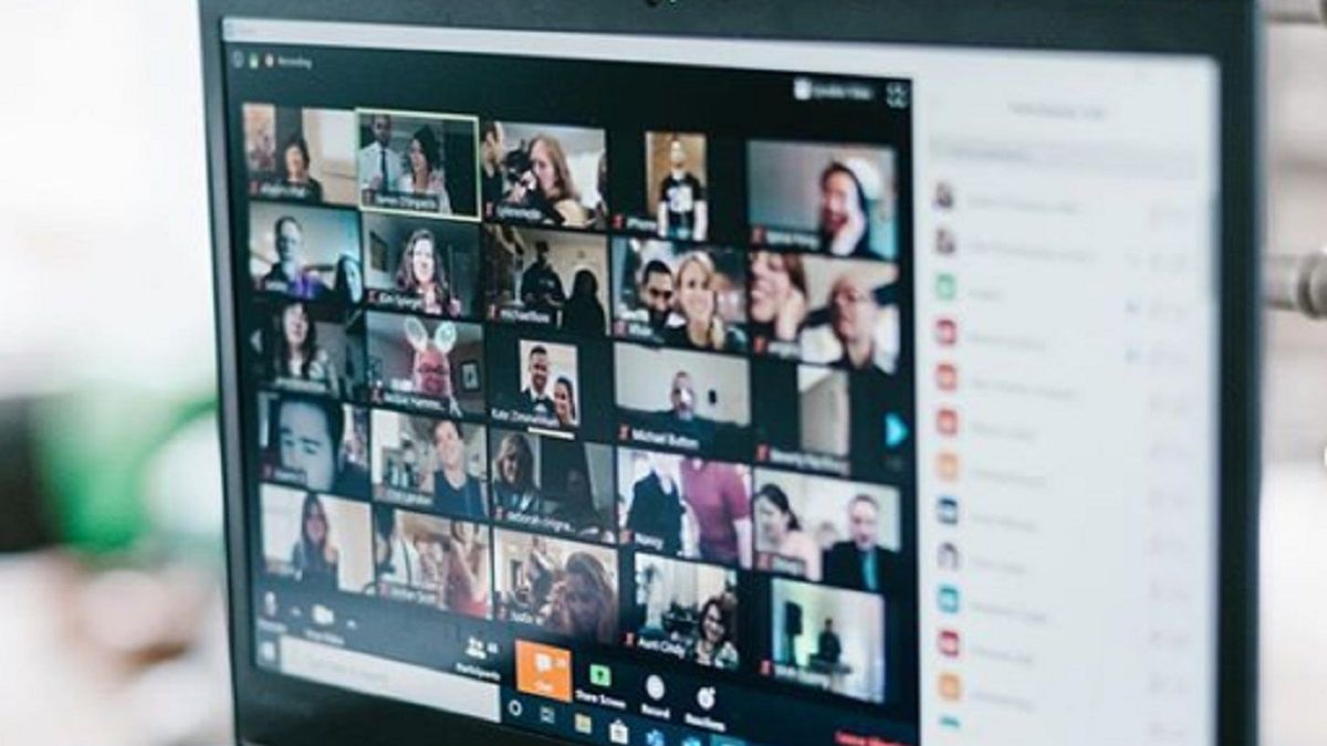 Ślub przez internet? To możliwe. Gubernator Nowego Jorku wydał pozwolenie na zawarcie małżeństwa na wideokonferencji. 