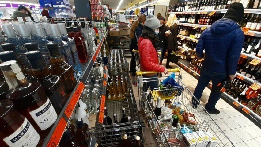 Nocna prohibicja w Warszawie?