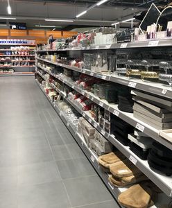 Nowy dyskont w Warszawie. Jedzenie nie jest jego głównym asortymentem