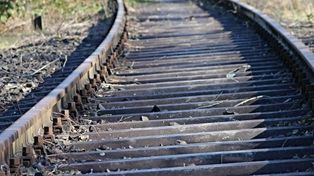 Śmiertelne potrącenie na torach w Wielkopolsce. Co się wydarzyło?