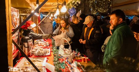Tłumy na jarmarku w Pile. Zaparkować graniczy z cudem