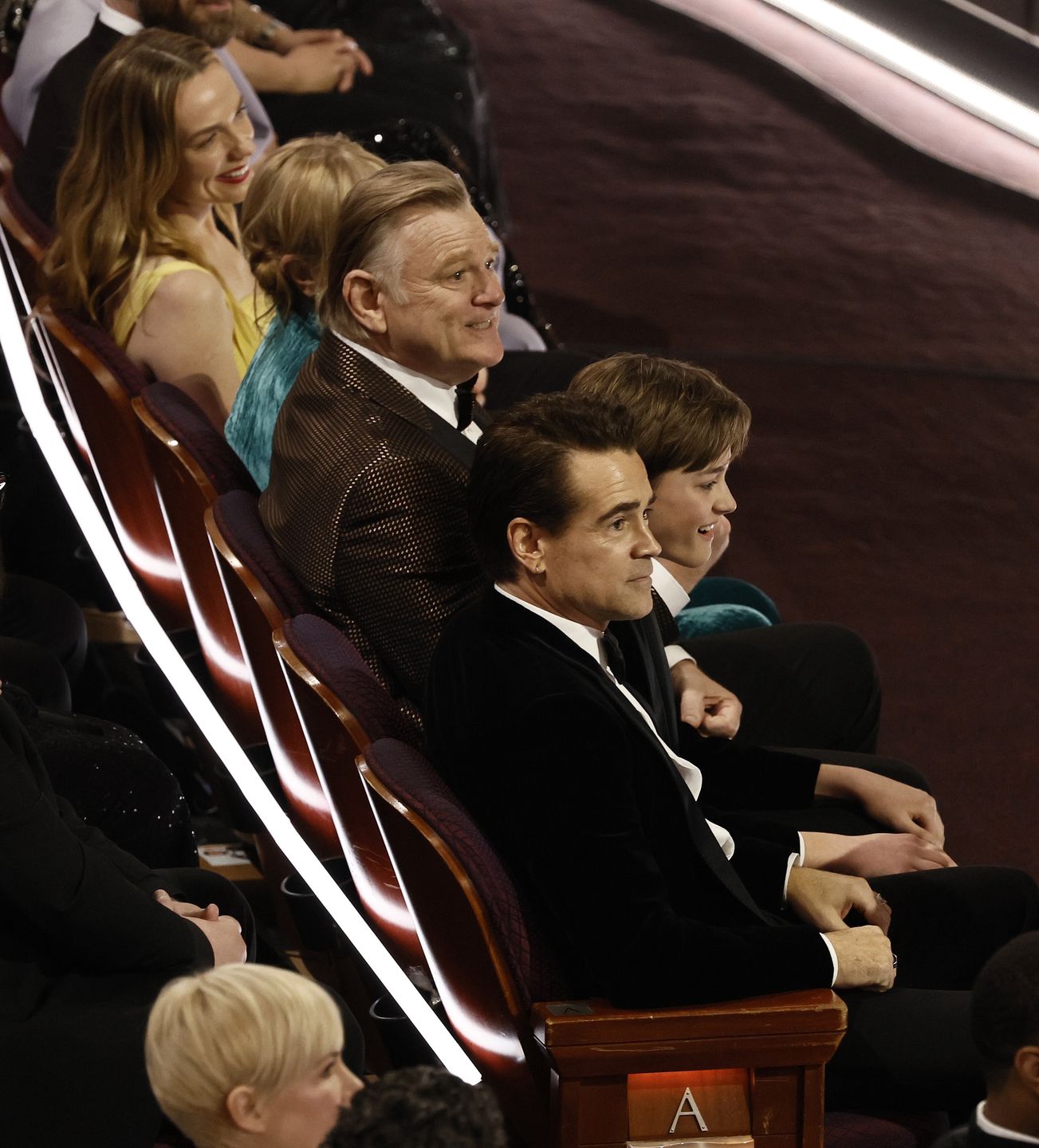 Ceremony - 95th Academy Awardsepa10518385 Kerry Condon, Brendan Gleeson and Colin Farrell during the 95th annual Academy Awards ceremony at the Dolby Theatre in Hollywood, Los Angeles, California, USA, 12 March 2023. The Oscars are presented for outstanding individual or collective efforts in filmmaking in 24 categories.  EPA/ETIENNE LAURENT Dostawca: PAP/EPA.ETIENNE LAURENT