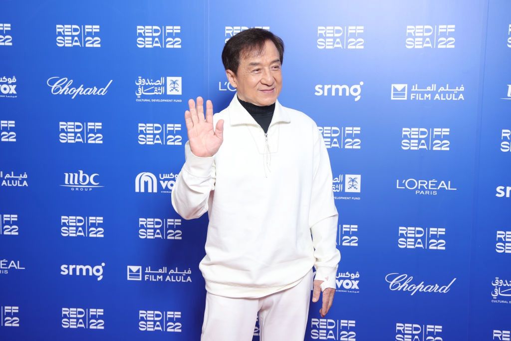 Jackie Chan poważnie chory? Fani aktora zaniepokojeni jego ostatnim zdjęciem