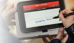 Listonosze Poczty Polskiej będą oferować kredyty Banku Pocztowego przez tablety