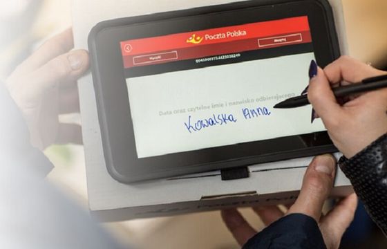 Listonosze Poczty Polskiej będą oferować kredyty Banku Pocztowego przez tablety