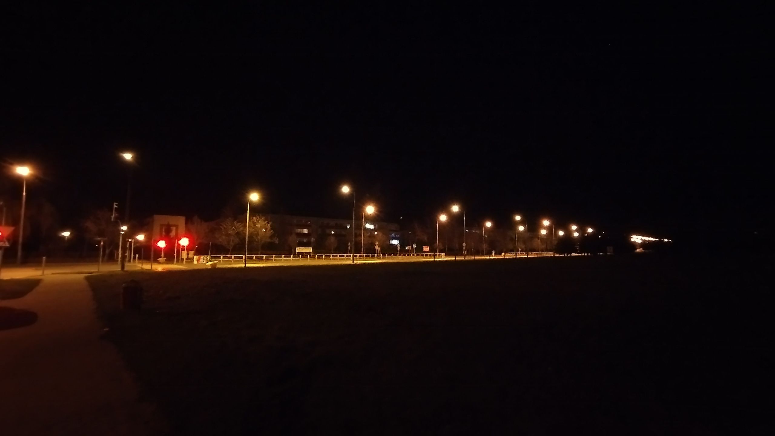 Motorola Moto G8 Power: test telefonu z dużą baterią za 1000 zł 51