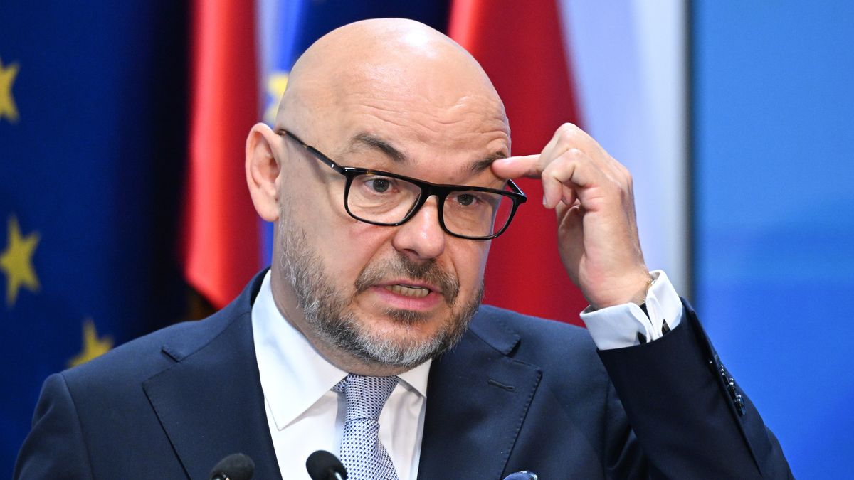 Filip Nowak
Radek Pietruszka
briefing prasowy, konferencja, konferencja prasowa, minister, mz, ochrona zdrowia, polityk polityka, prasowa, s�u�ba zdrowia, zdrowia, zdrowie, finansowanie, opieka zdrowotna