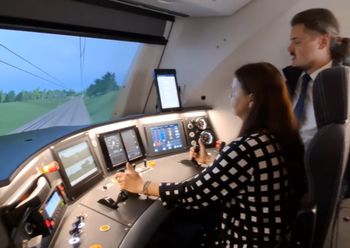 Wągrowiec: Studenci odwiedzili Punkt Utrzymania Taboru