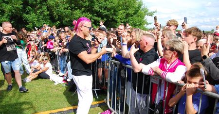 Skolim, Andre i tłumy nad Wisłą. Festiwal  Nieszawa FLOW na zdjęciach