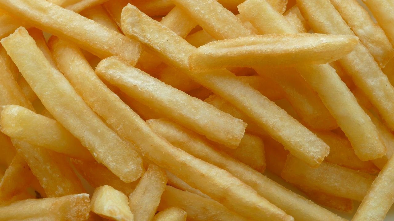 Sposób na najlepsze frytki. Wyjdą złociste i chrupiące