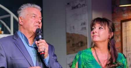 Żona Emiliana Kamińskiego oddała mu hołd na teatralnej scenie. Poruszające słowa Justyny Sieńczyłło