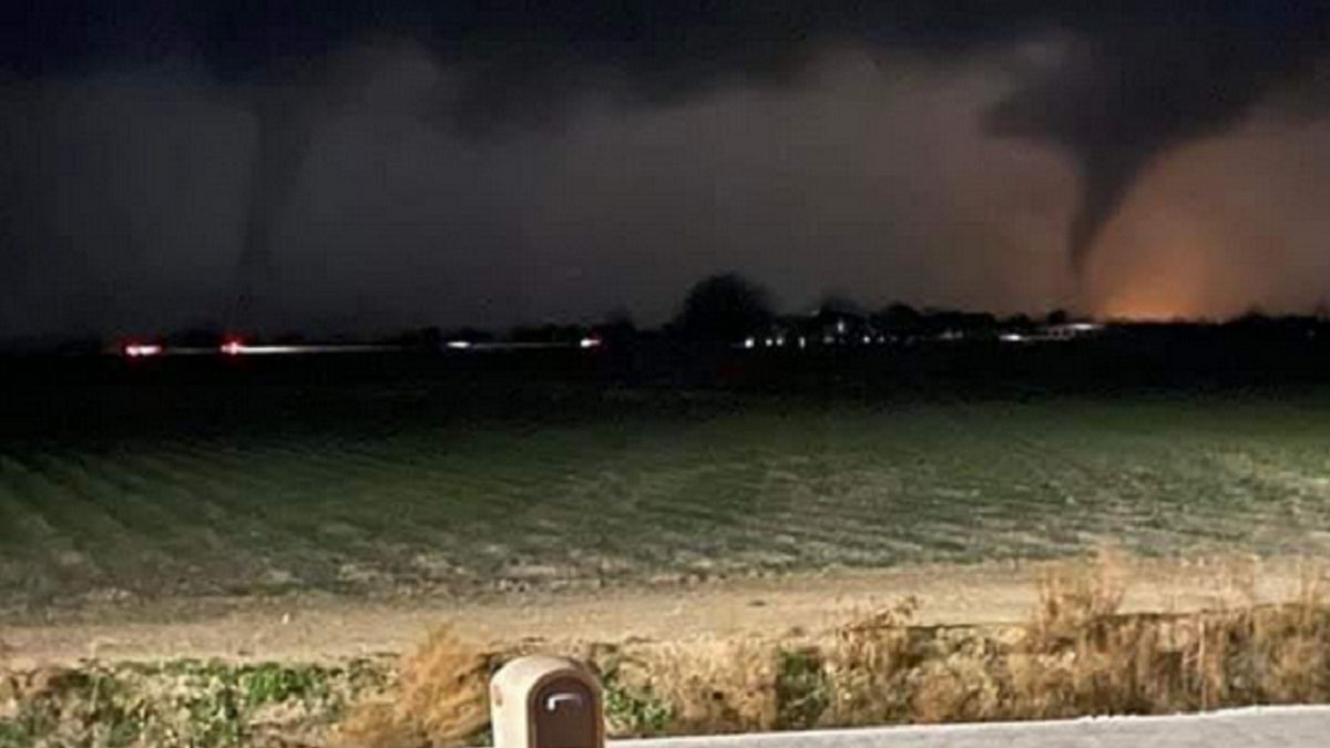 Tornado zniszczyło dom opieki.