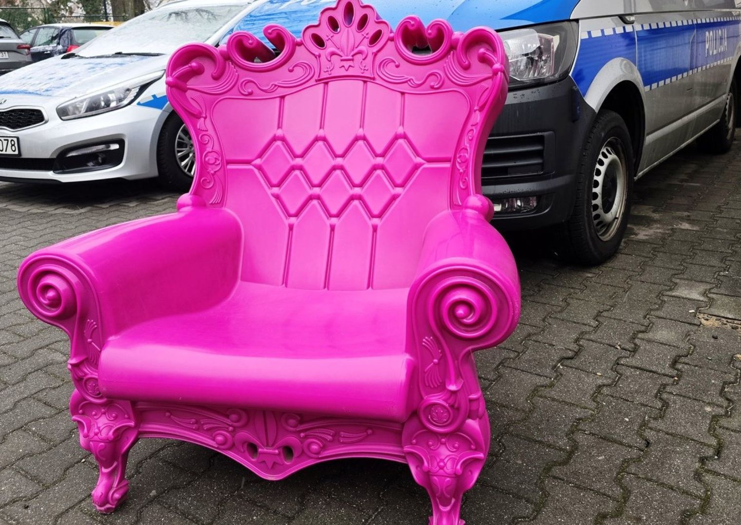 Policjanci z Cieszyna prowadzą postępowanie w sprawie kradzieży 