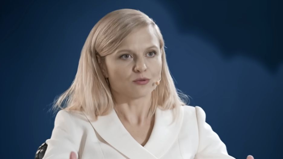 Profesor Katarzyna Pisarska, politolog i działaczka społeczna, wykładowczyni w Szkole Głównej Handlowej