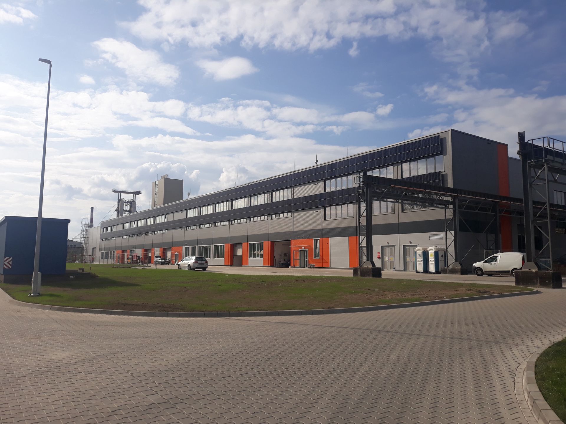 Nowoczesne hale produkcyjno-remontowe dla JSW gotowe 